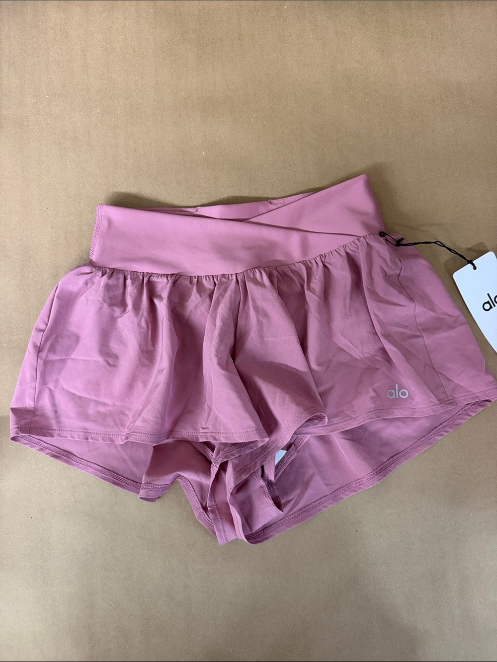 Alo Yoga V-Cute Running Short | Limited: Pink Wild Rose